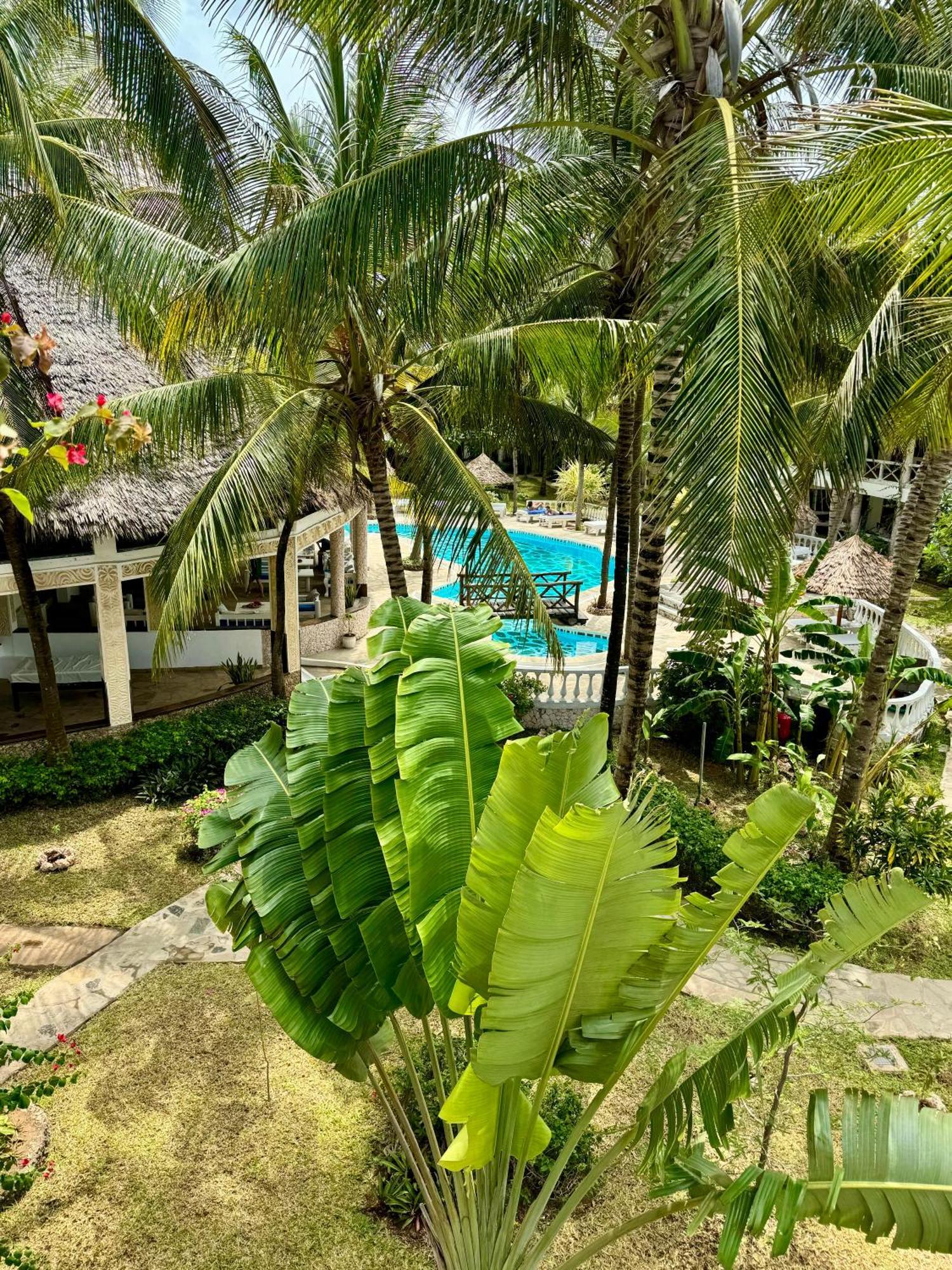 Отель Aquarius Club Ватаму Экстерьер фото
