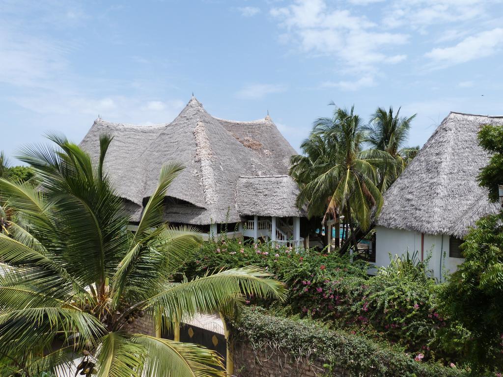 Отель Aquarius Club Ватаму Экстерьер фото