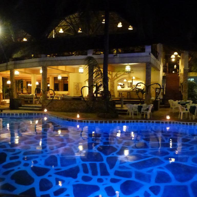Отель Aquarius Club Ватаму Экстерьер фото