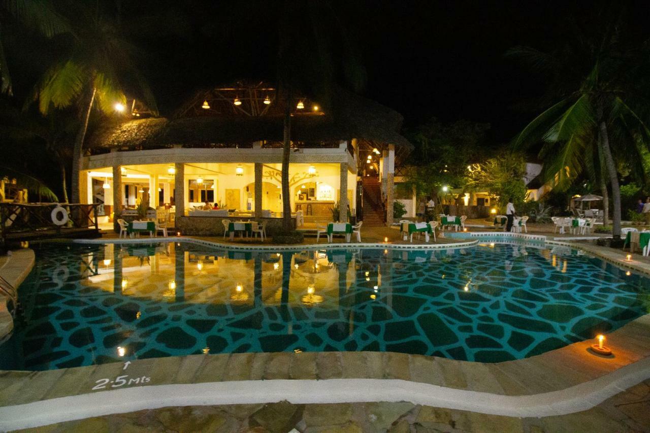 Отель Aquarius Club Ватаму Экстерьер фото