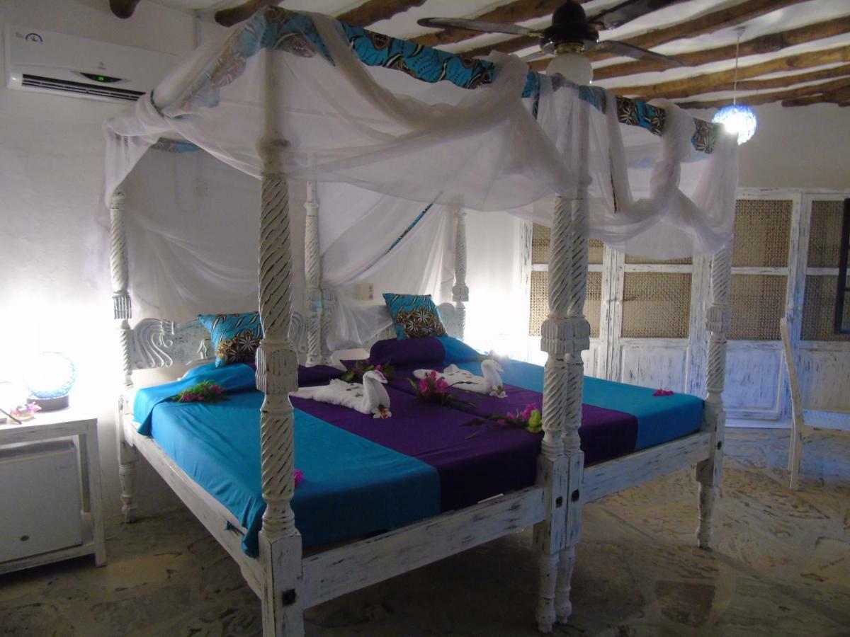 Отель Aquarius Club Ватаму Экстерьер фото